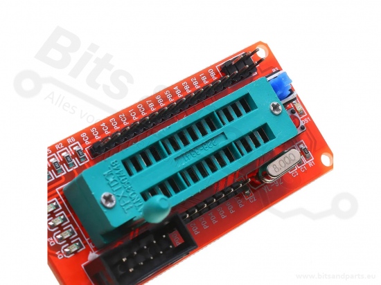 AVR ATMega8 Programmeer-/Ontwikkel-board